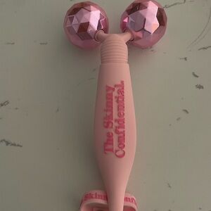 Skinny confidential ice roller